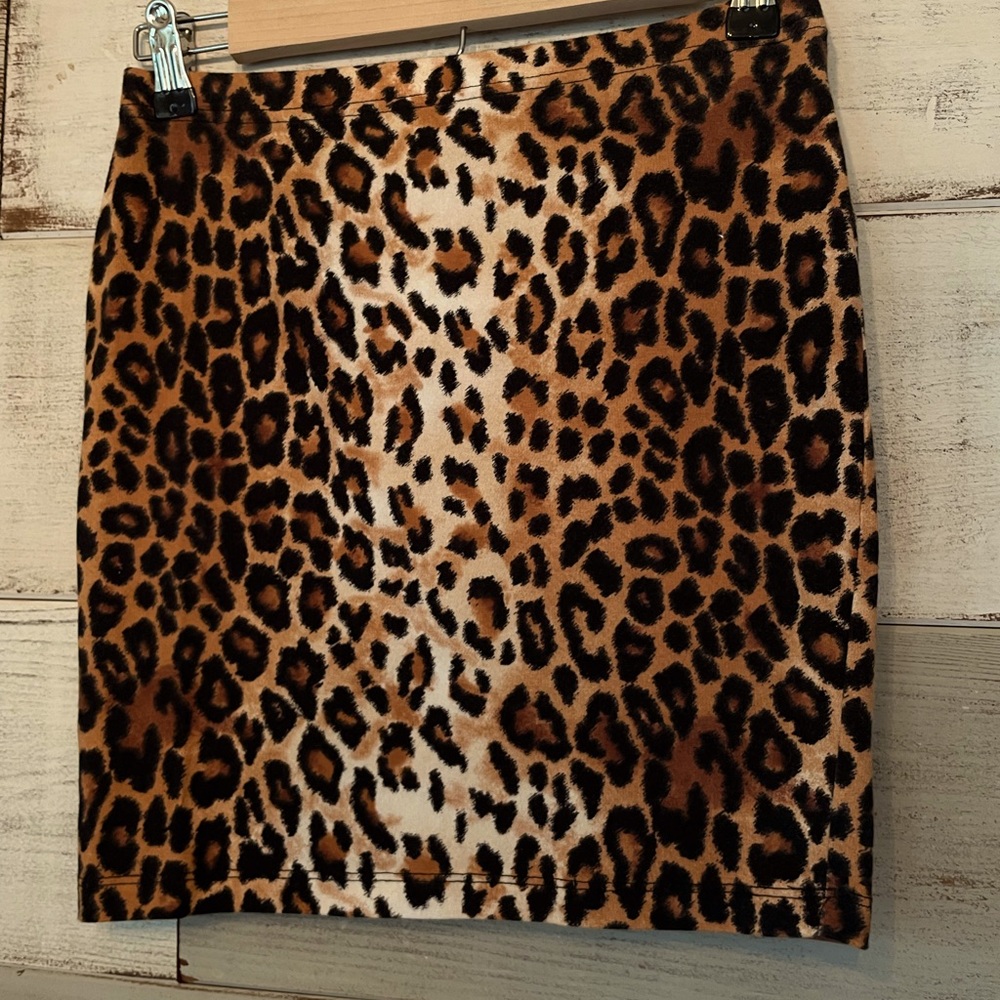 F21 Leopard Skirt